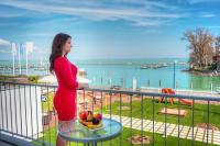 Yacht Wellness Hotel 4* Wellnesshotel in Siofok